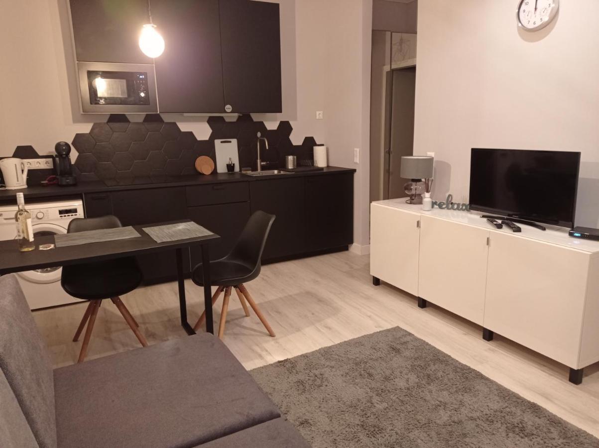 Greyblack Styles Apartment Budapest Bagian luar foto