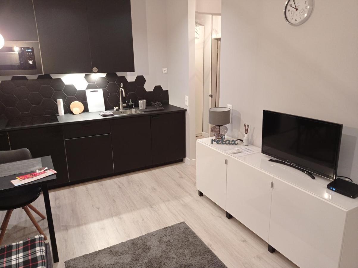 Greyblack Styles Apartment Budapest Bagian luar foto